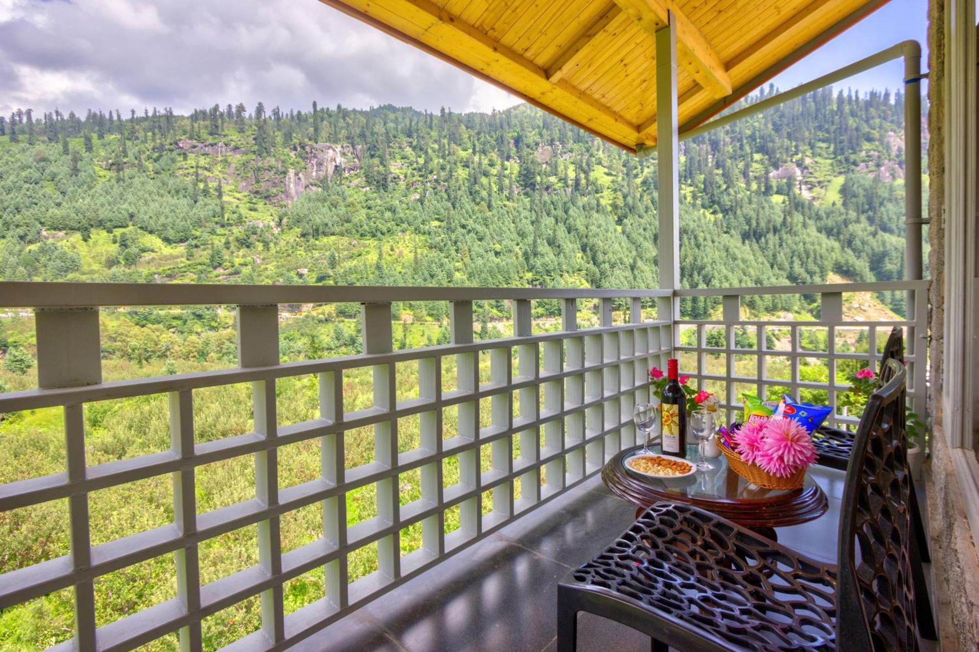 La Aero Resort Home In Snow Mountains Manali  Exterior photo