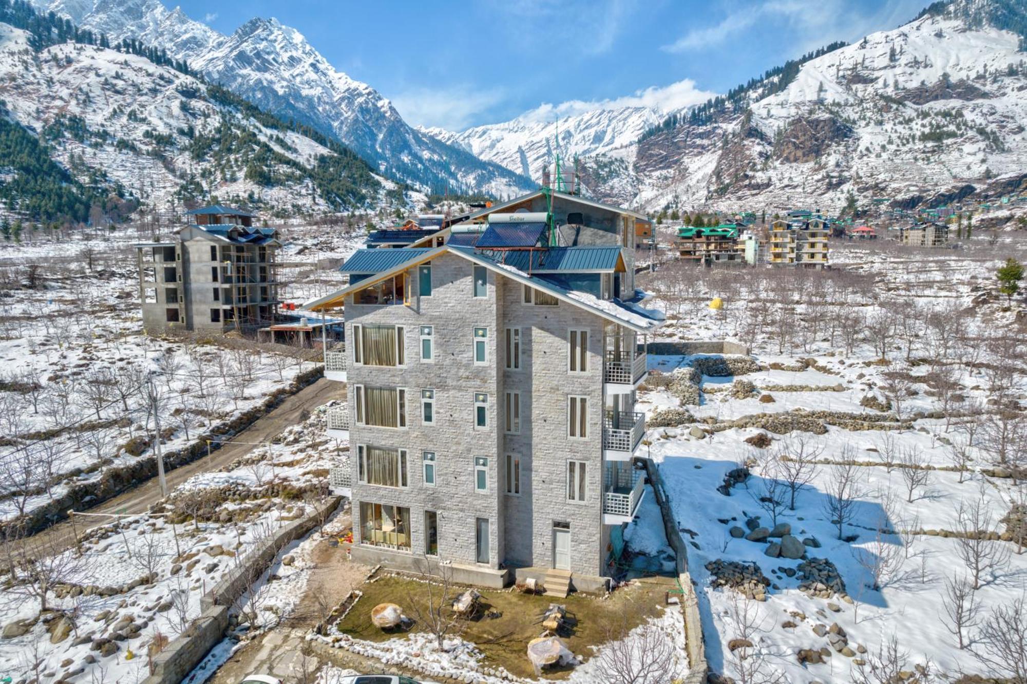 La Aero Resort Home In Snow Mountains Manali  Exterior photo