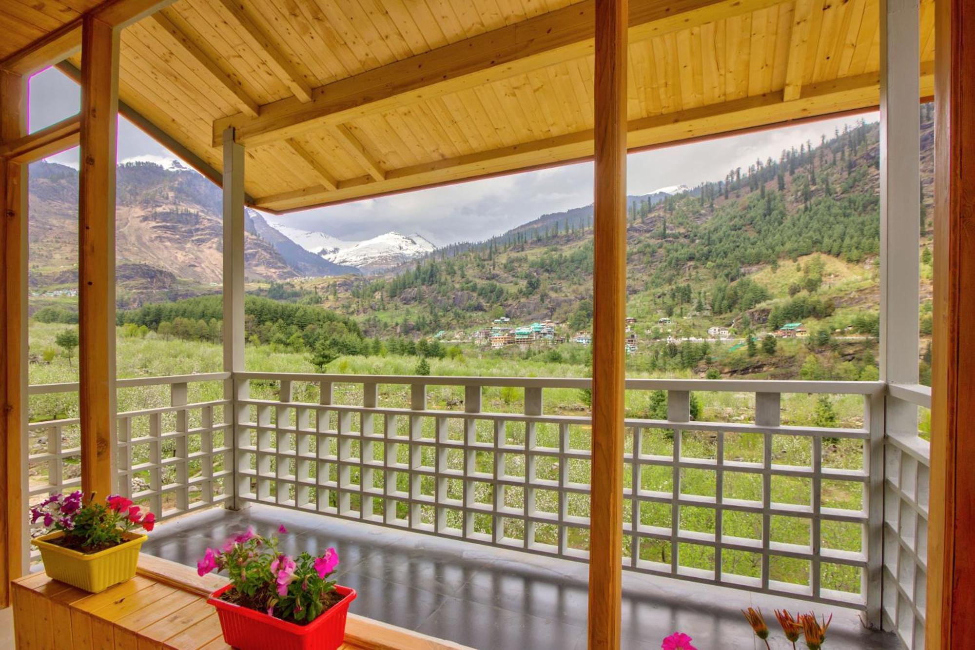 La Aero Resort Home In Snow Mountains Manali  Exterior photo